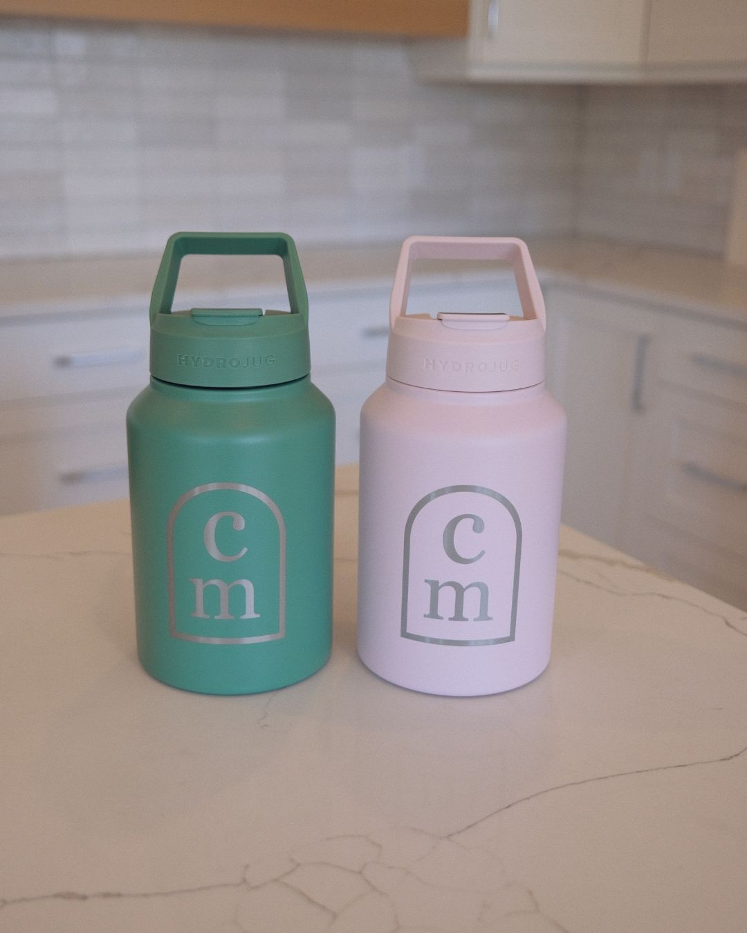 COM JUG (64oz)